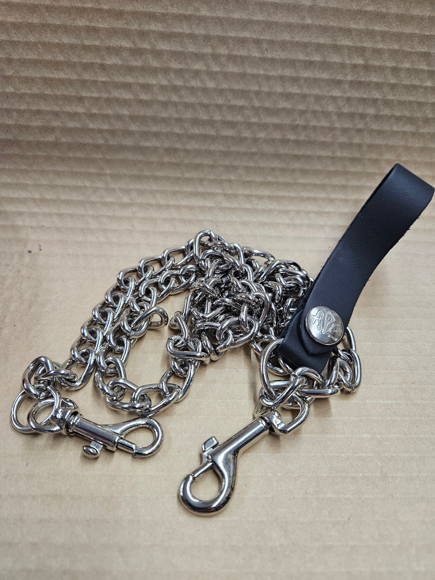 WALLET CHAIN