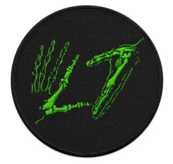 L7 - LOGO EMBROIDERED PATCH