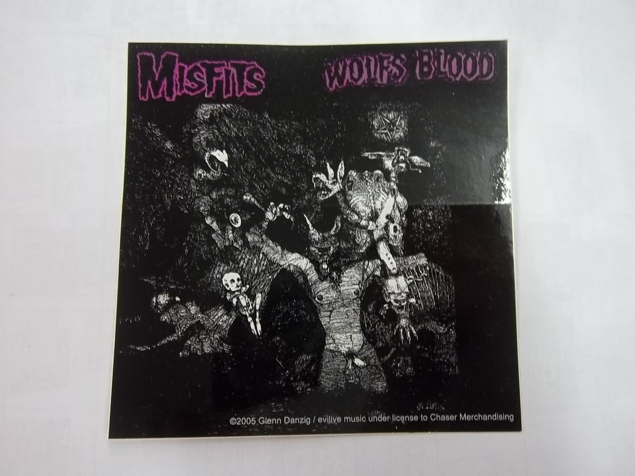MISFITS - WOLFS BLOOD STICKER