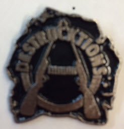 DESTRUCKTIONS - LOGO (GUNS) METAL PIN