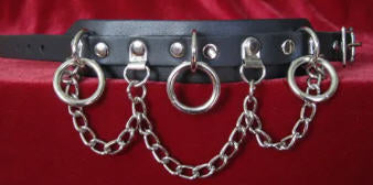 WRISTBAND - 3 RINGS BONDAGE WITH CHAIN ON BLACK LEATHER
