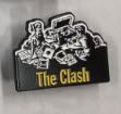 CLASH - LONDON CALLING (PLAYING RECORDS) ENAMEL PIN