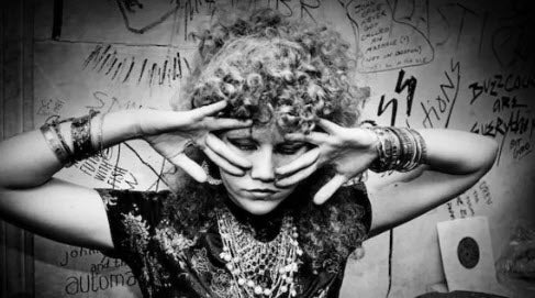 BOOK - PUNK POST PUNK NEW WAVE BY MICHAEL GRECCO