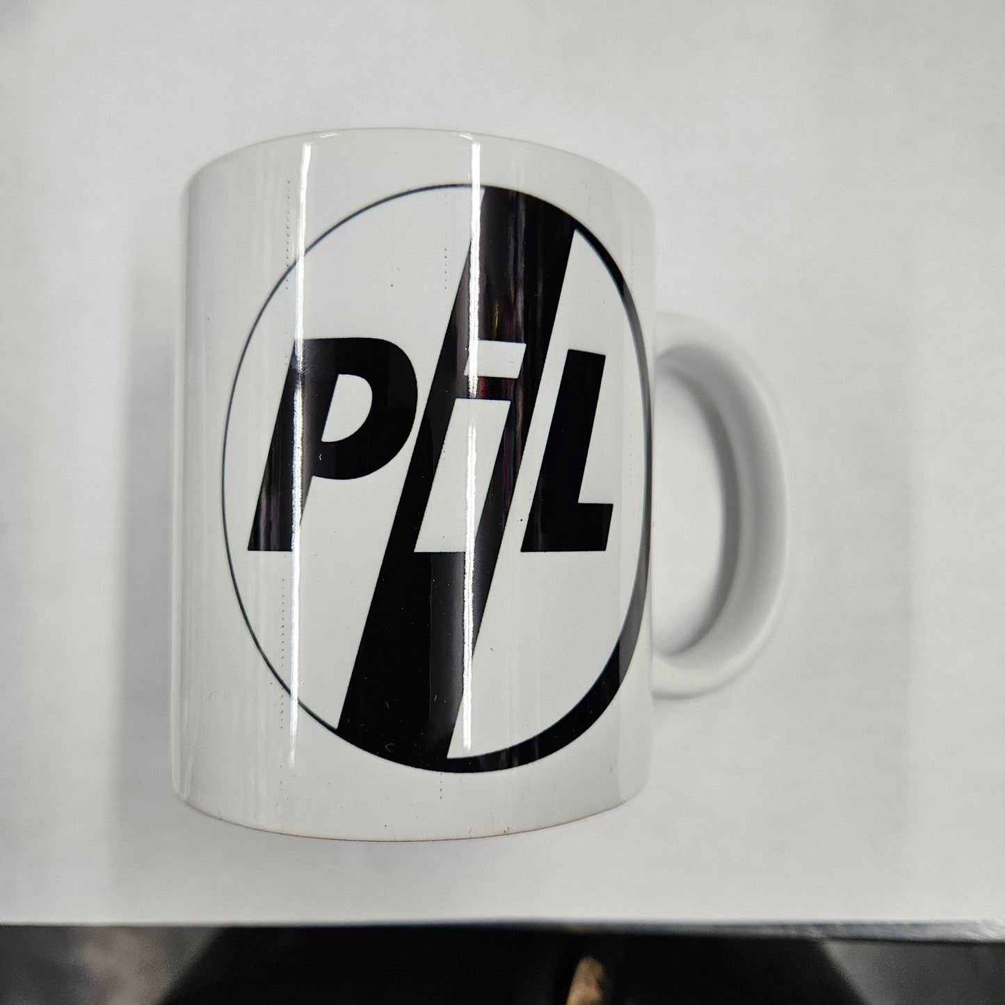 PIL - LOGO MUG