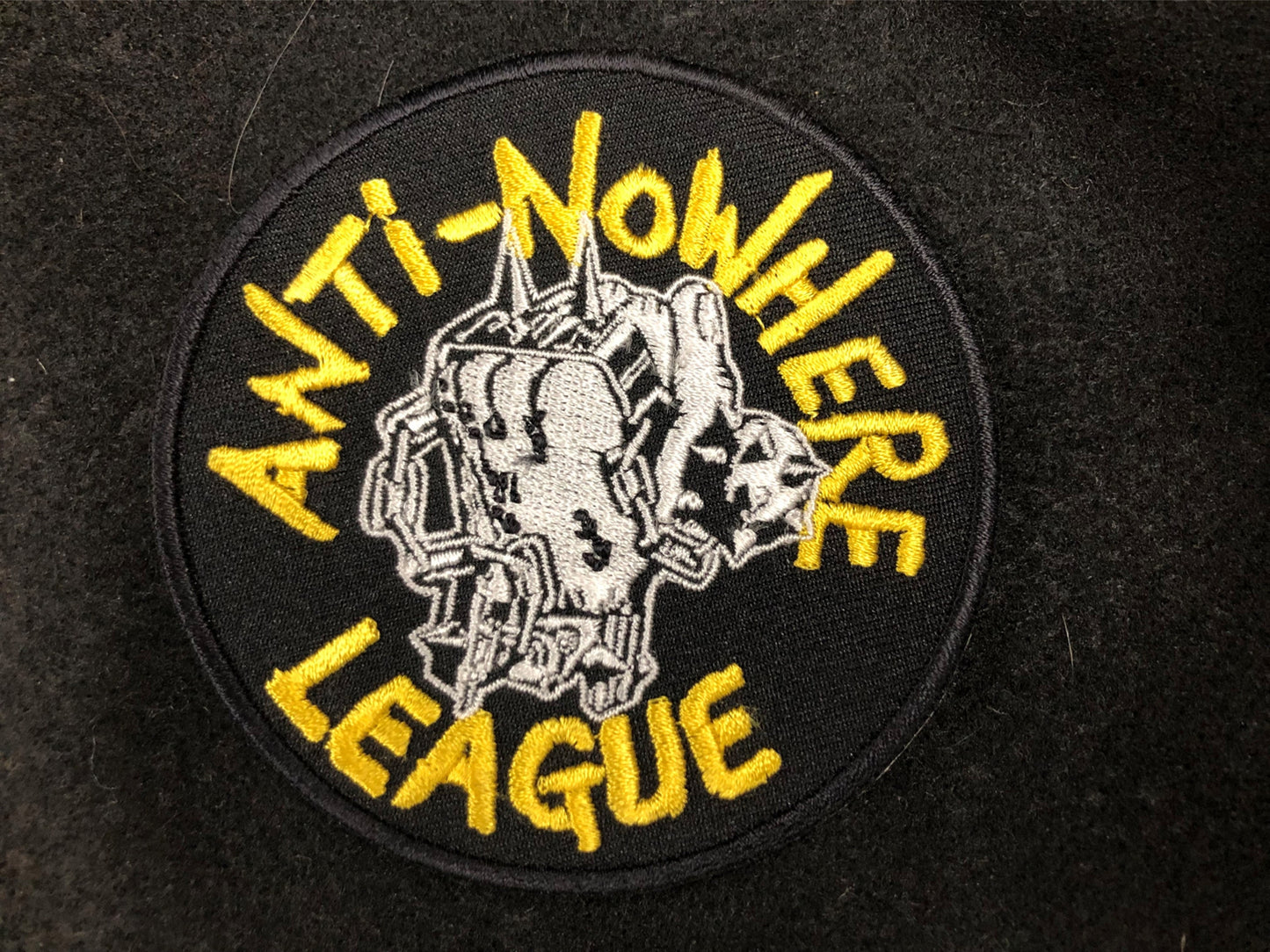 ANTI NOWHERE LEAGUE - FIST ZIP UP HOODIE SWEATSHIRT