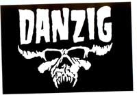 DANZIG - SKULL + DANZIG 1" BUTTON