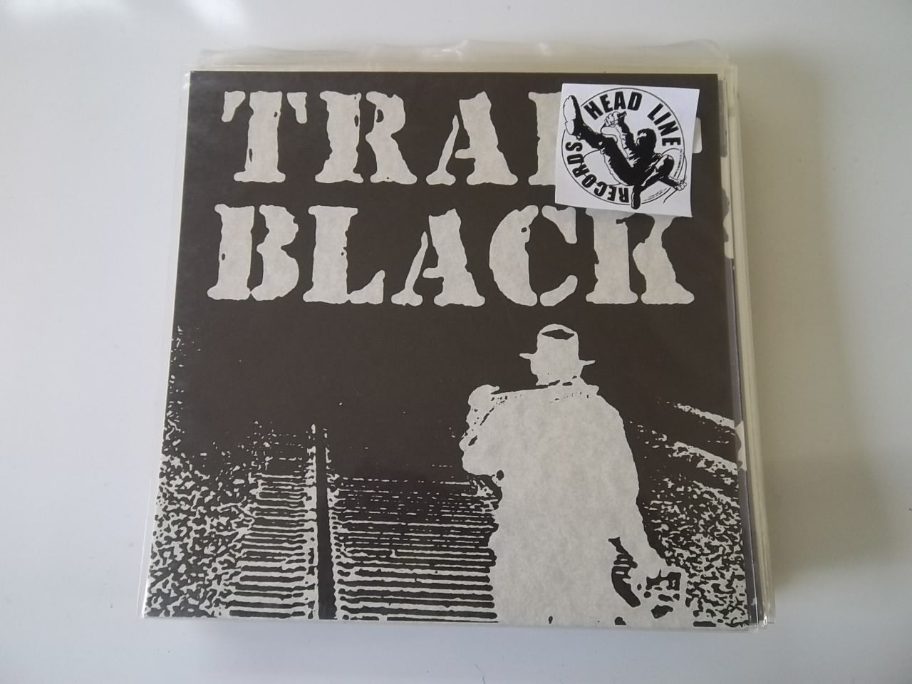 TRAIN BLACK - S/T