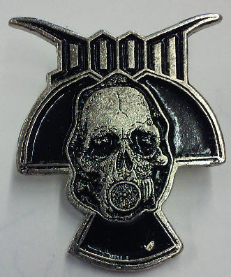 DOOM - GAS MASK METAL PIN