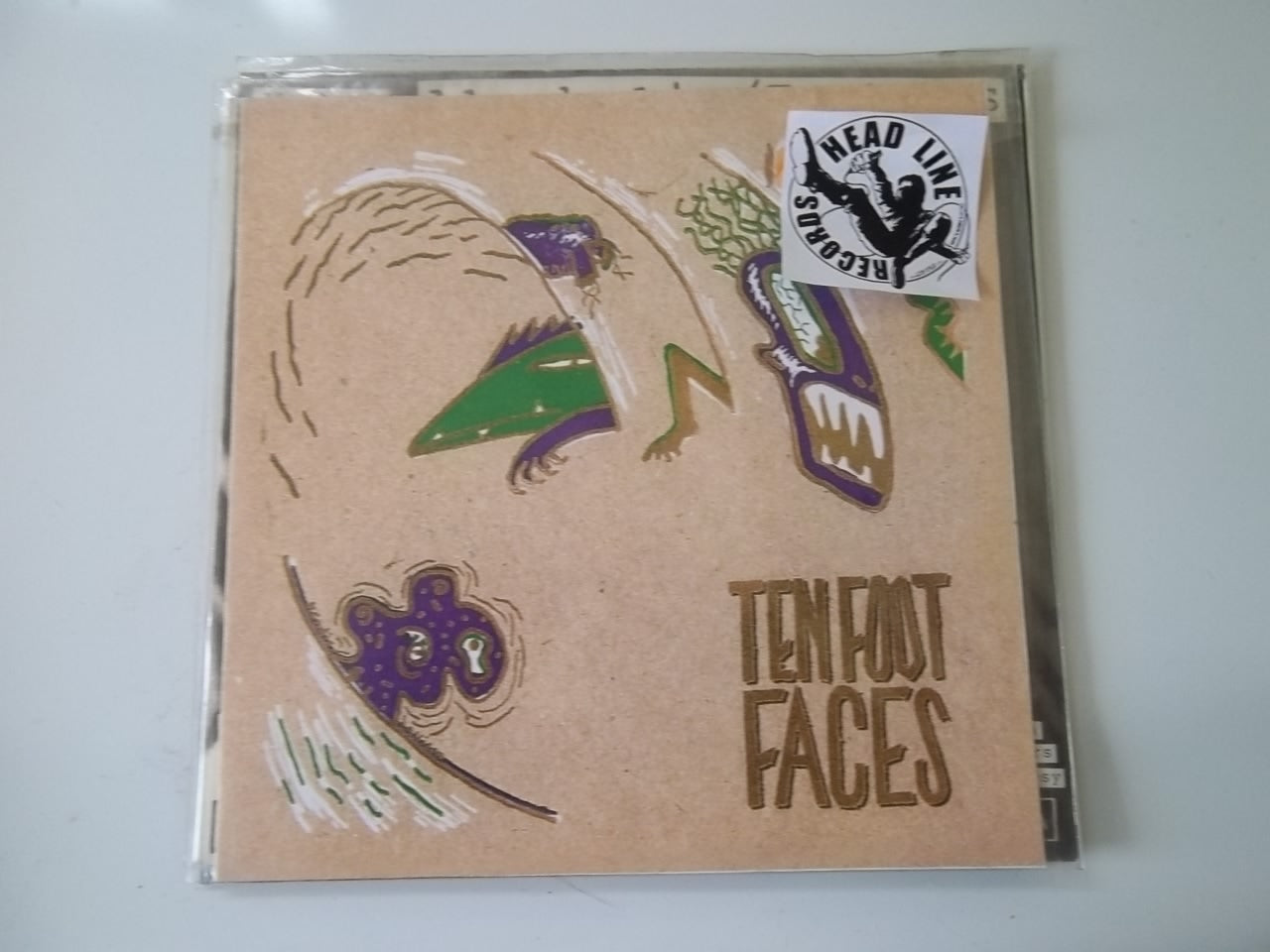 TEN FOOT FACES - DON'T WANT LOVE