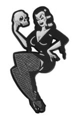 VAMPIRA - SKULL ENAMEL PIN BADGE