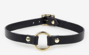 CHOKER -  1 RING (MIDDLE) WITH BUCKLE ON BLACK LEATHER