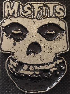 MISFITS - SKULL METAL PIN