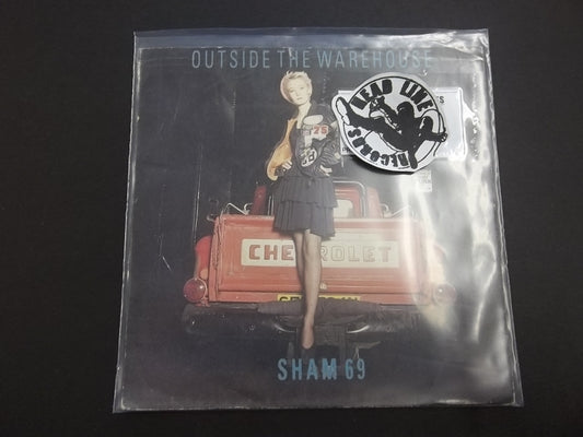 SHAM 69 - OUTSIDE