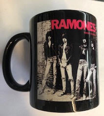 RAMONES - ROCKET TO RUSSIA MUG