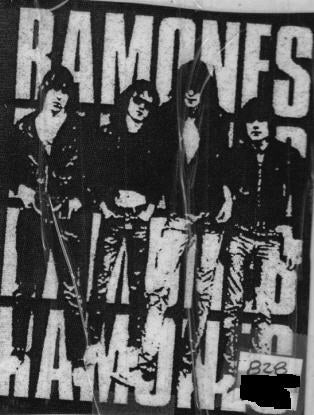 RAMONES - BAND PICTURE PATCH