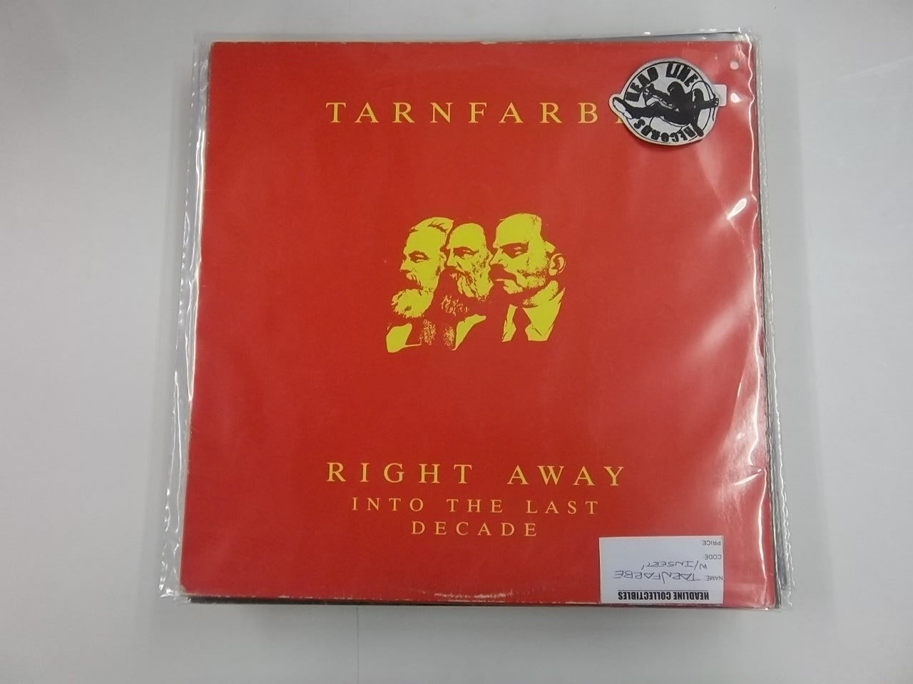 TARNFARBE - RIGHT AWAY